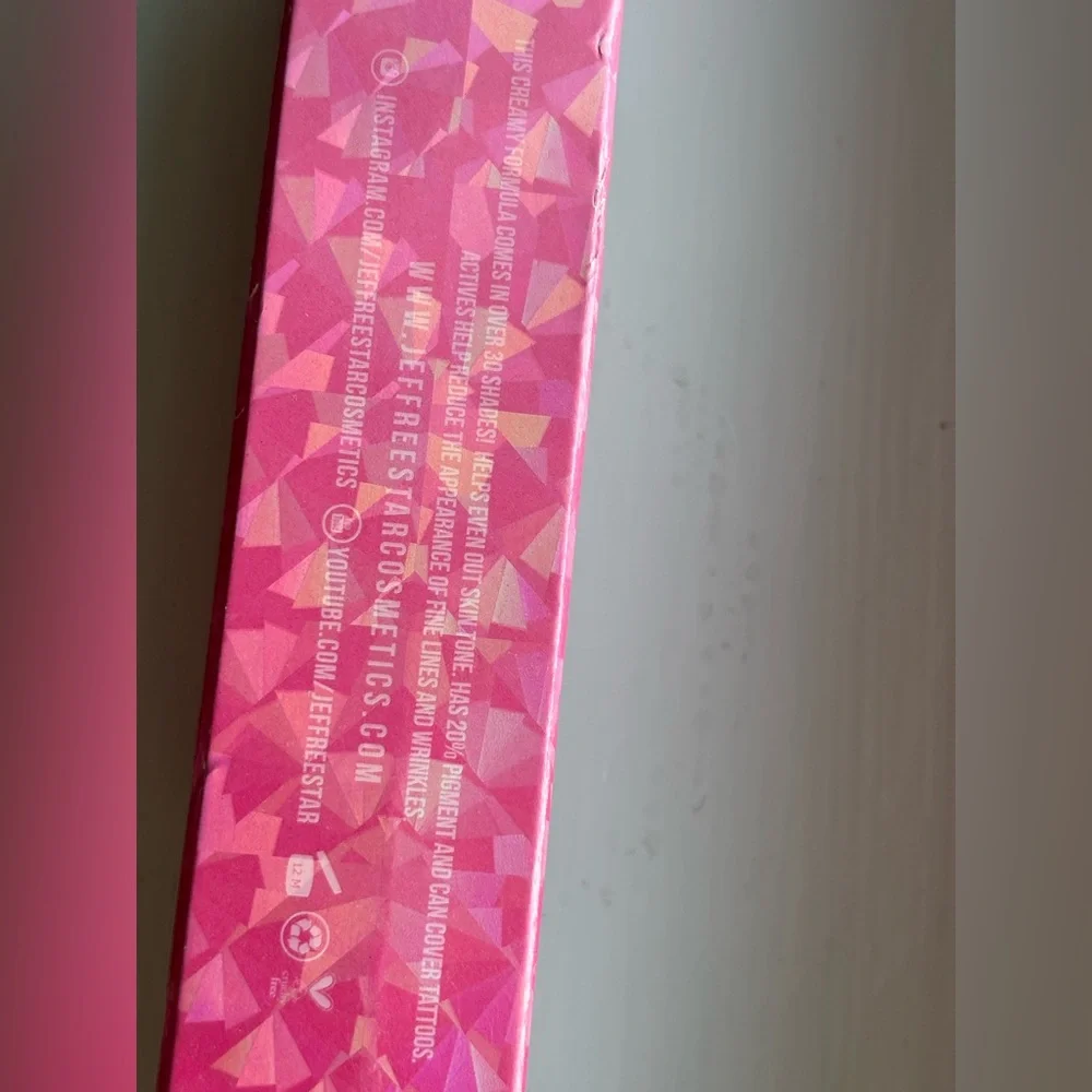 Jeffree Star Cosmetics Magic Star Concealer C13.5 NIB (STAR TIP GLUED BACK ON)